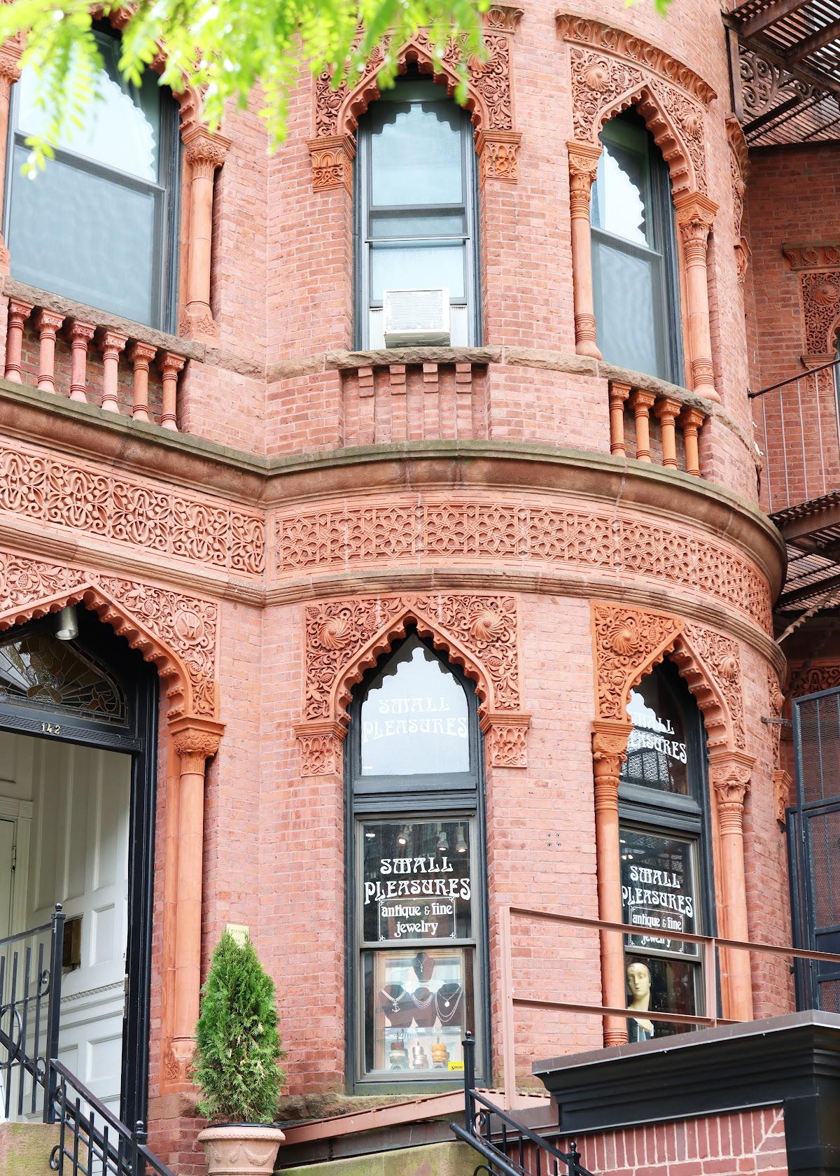 Small Pleasures, Vintage (all brands) specialist in Boston
