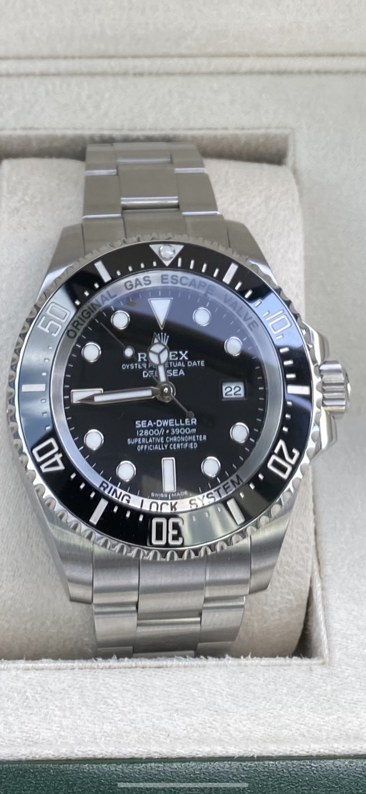 Suisse Luxury Time, Vintage (all brands) specialist in Houston