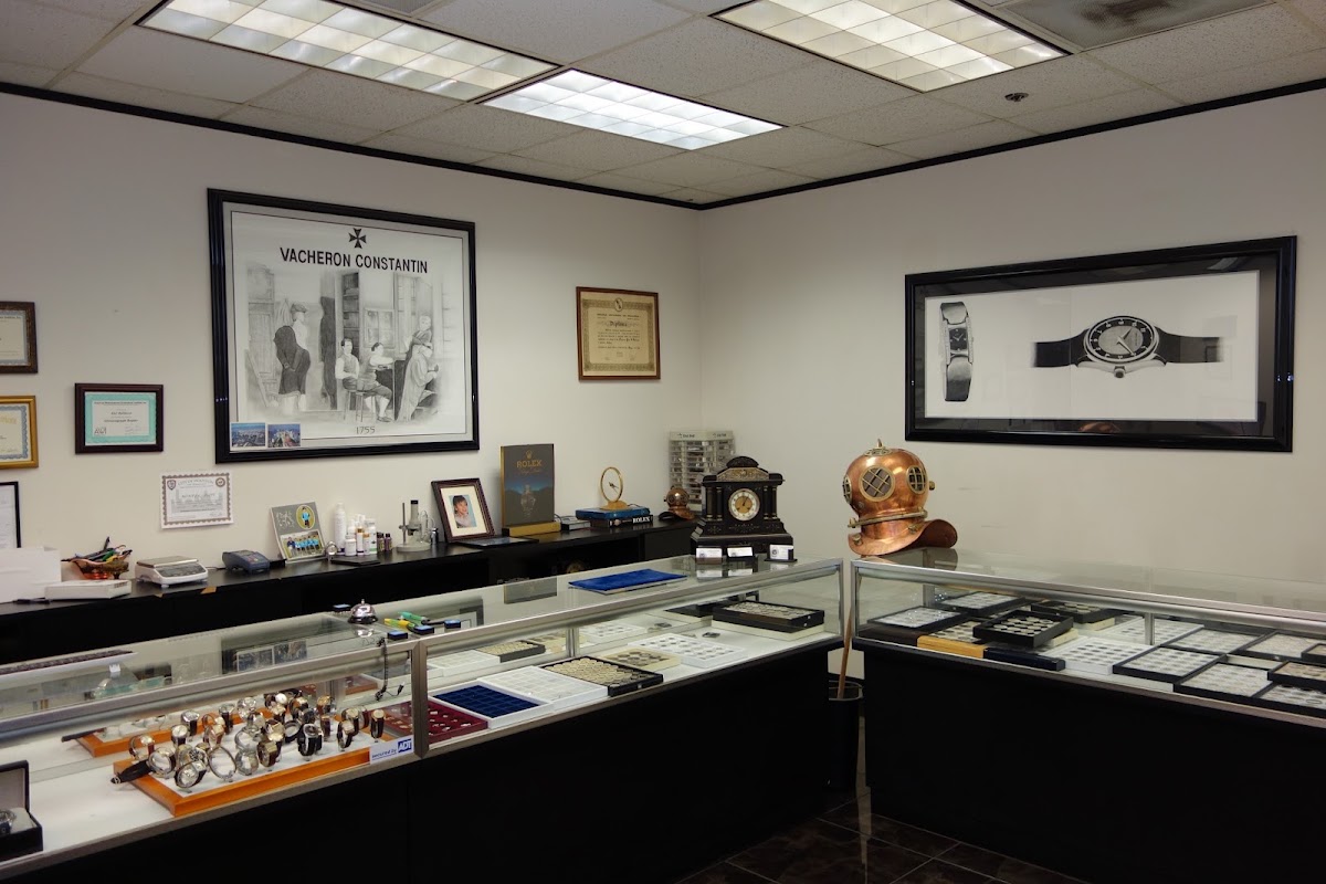 Universal Watch & Jewelry Company, Rolex specialist in Houston
