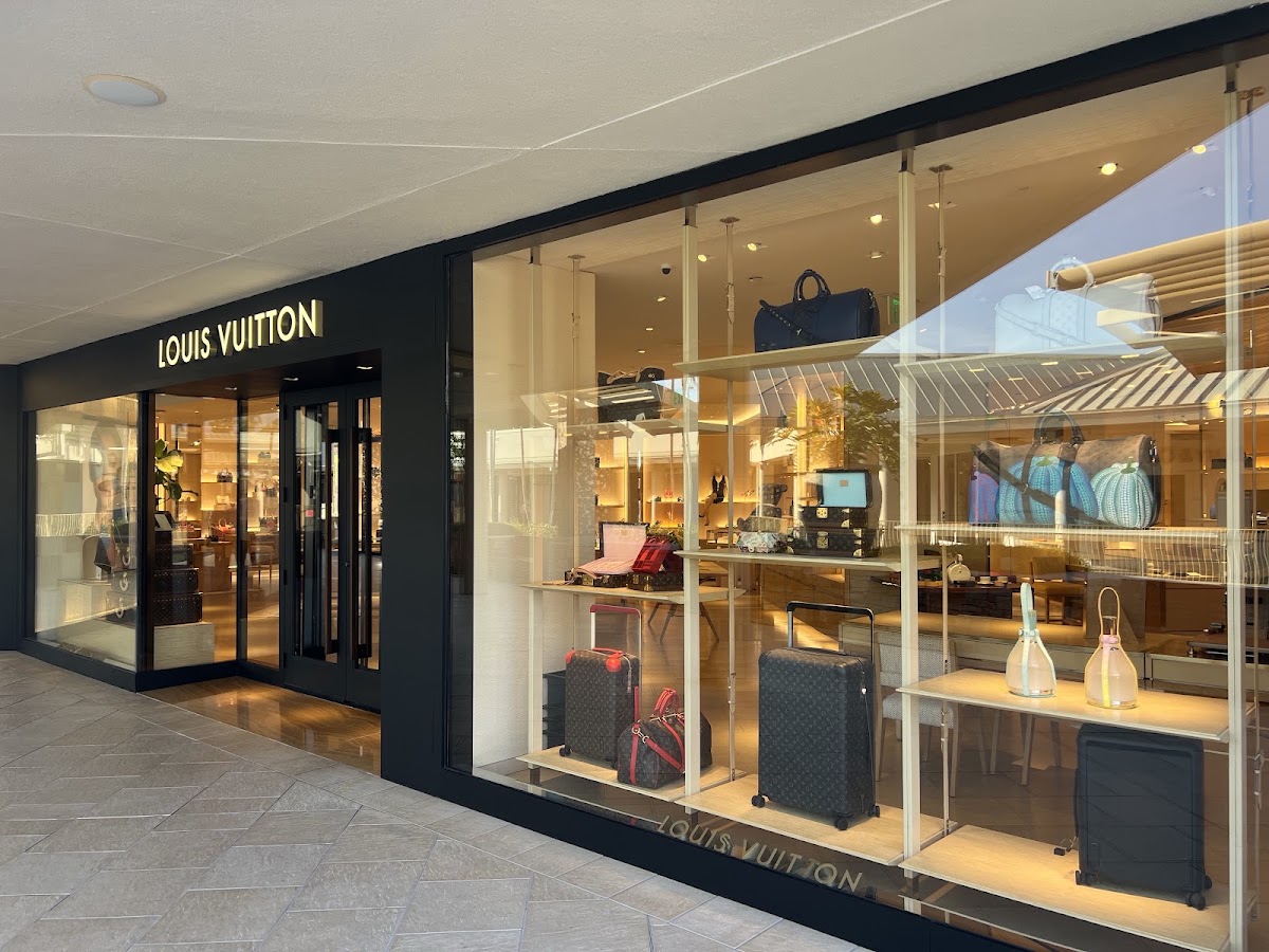 Waterside Shops, Rolex specialist in Naples